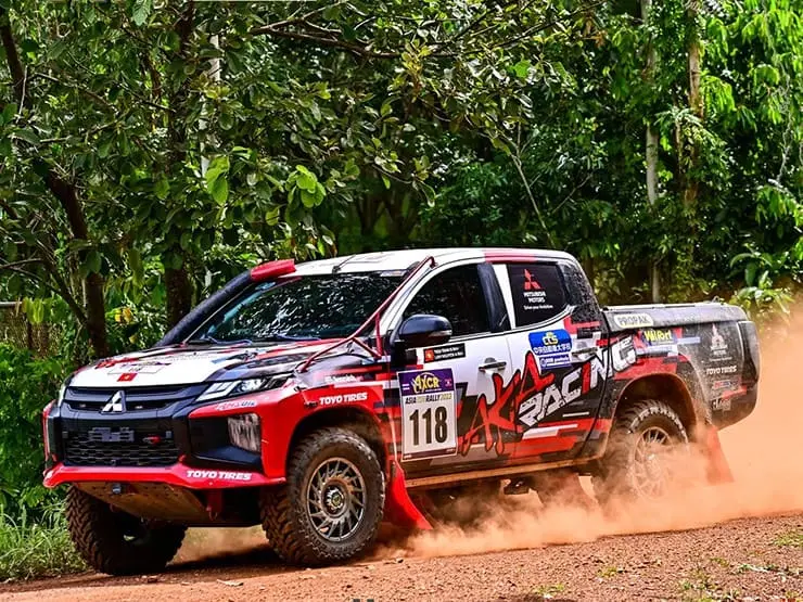 Hình ảnh xe của AKA RACING TEAM